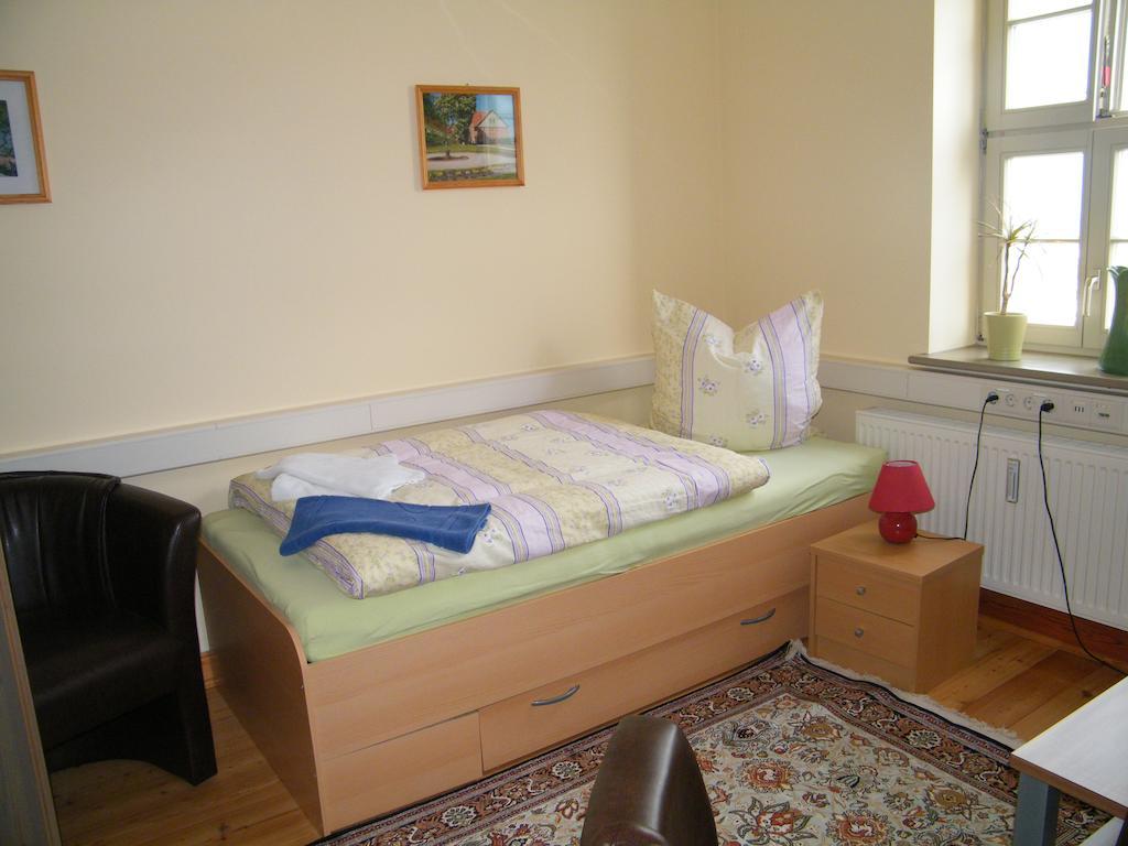 Obere Muehle Hotel Cattenstedt Buitenkant foto